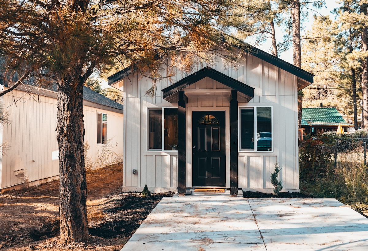 Tiny Home - Dark Sky Hideaway