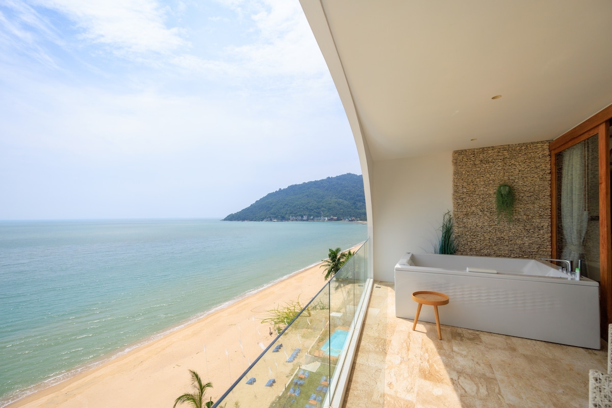 Luxury Penthouse - Khanom