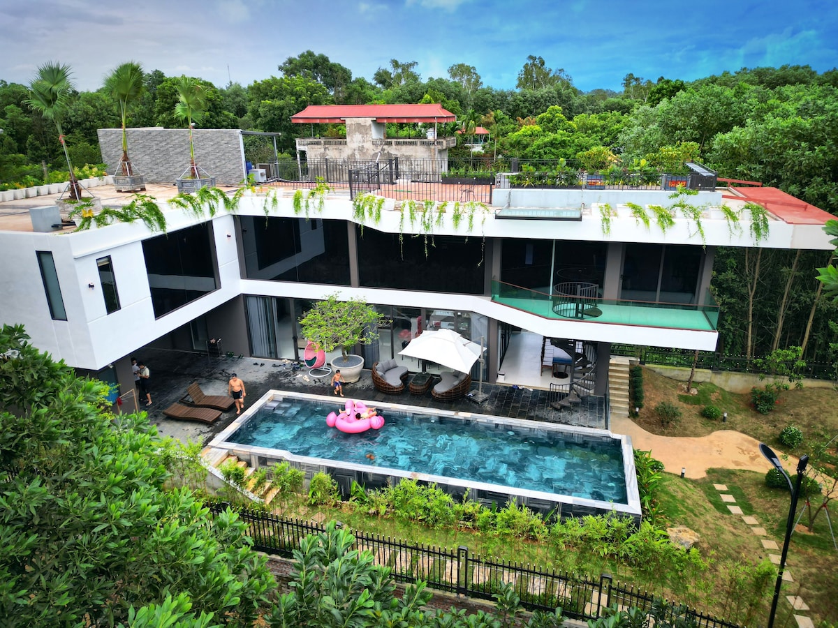 Lala Villa Lake View