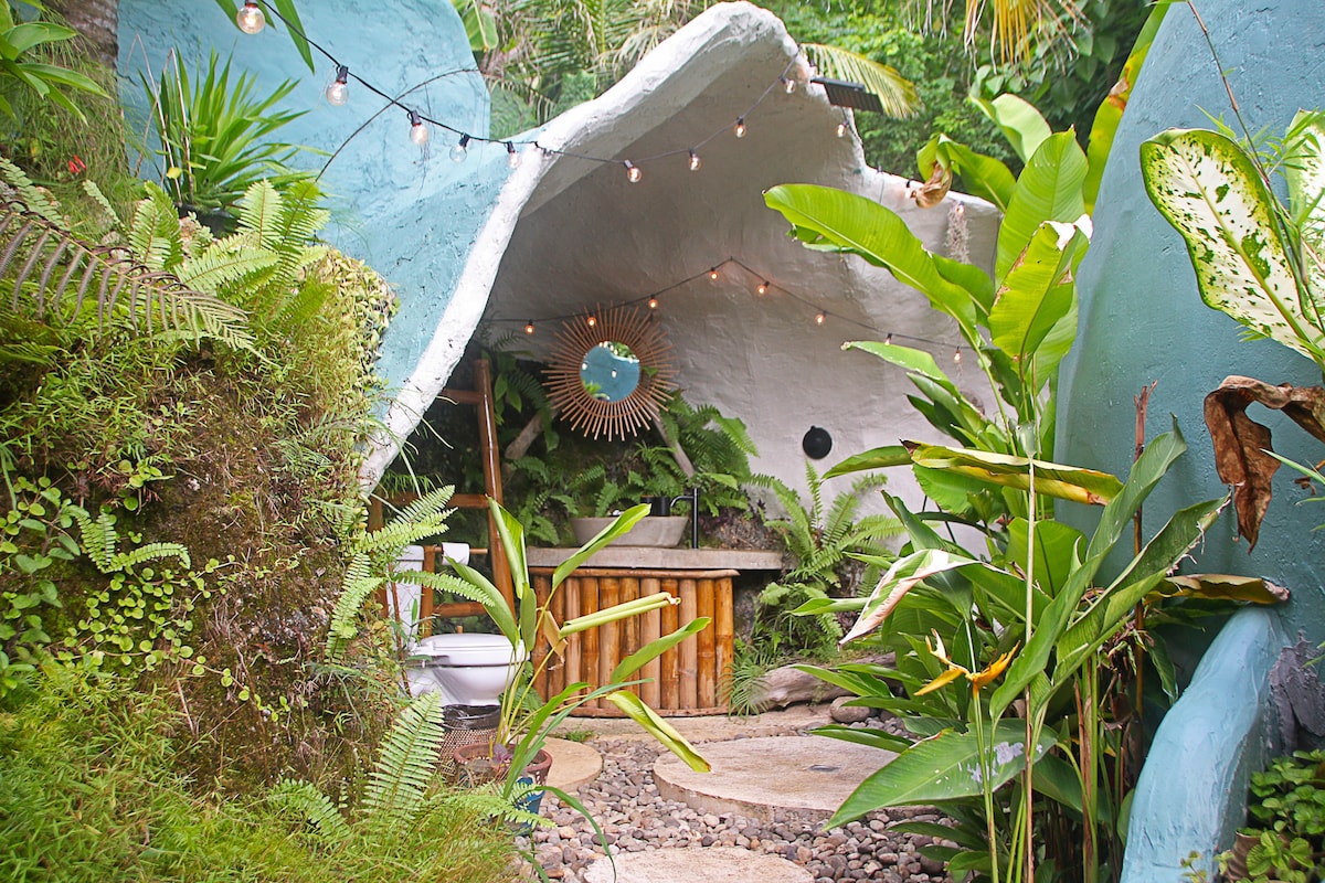 Magical dome home with outdoor jungle shower