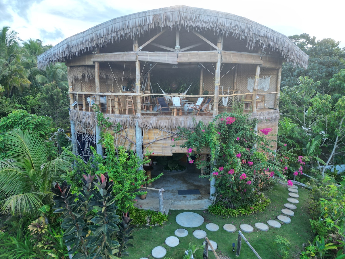 Magical dome home with outdoor jungle shower