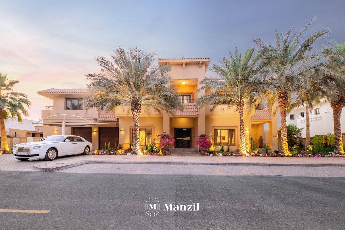 Manzil - Signature 6BR Pool Villa in Palm Jumeirah