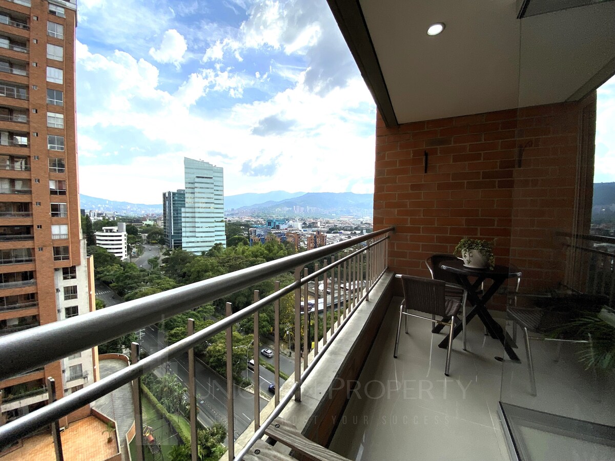 Elegance and Comfort in El Poblado