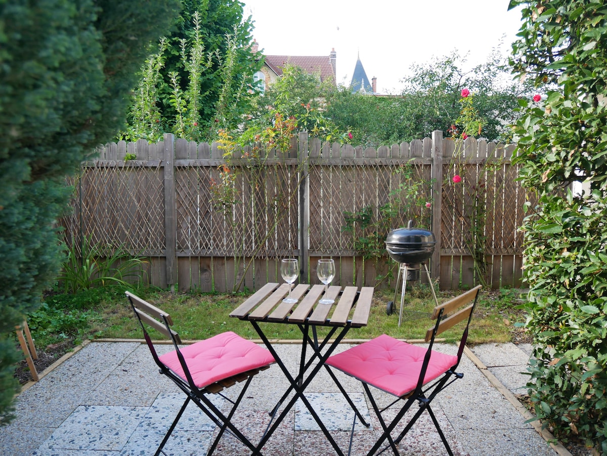 Le Petit Clos - Jardin privatif - Proche du centre