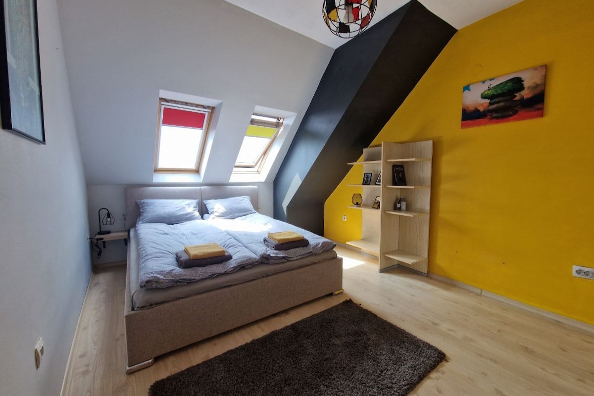 Cozy Loft in Sofia City Center