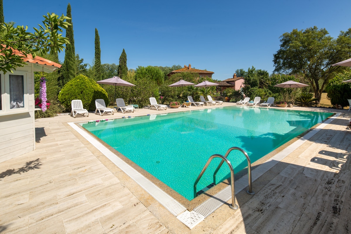 Villa al Molino - With pool and tennis court Pisa
