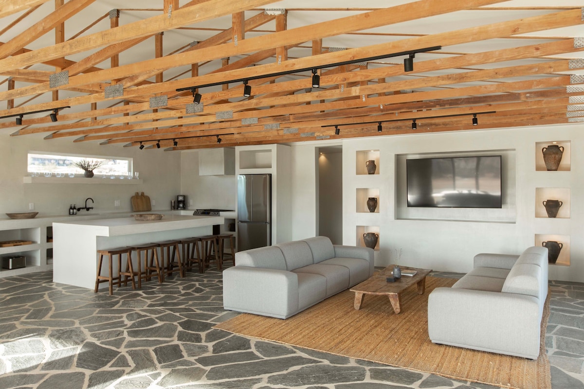 Honu Joshua Tree: Luxury Villa