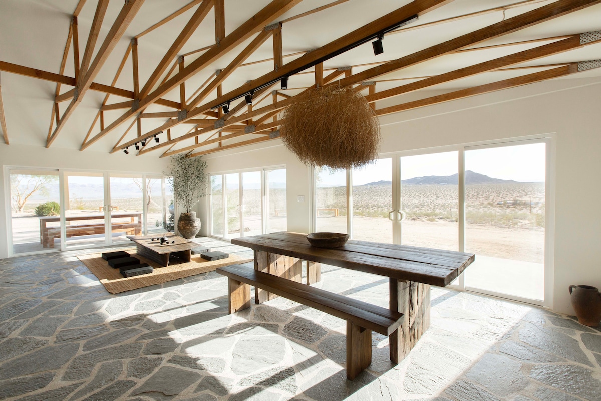 Honu Joshua Tree: Luxury Villa