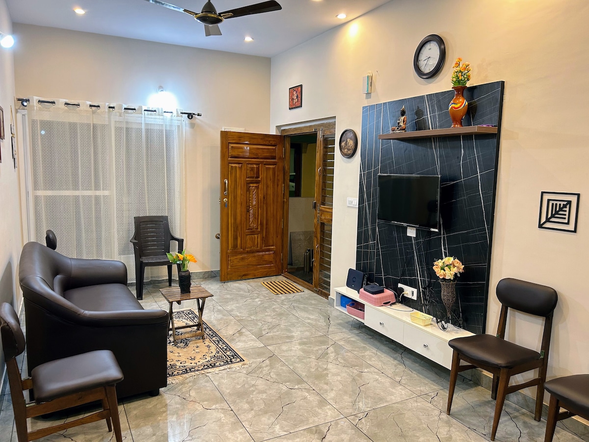 Prime 2B2B Home: Central Mysore