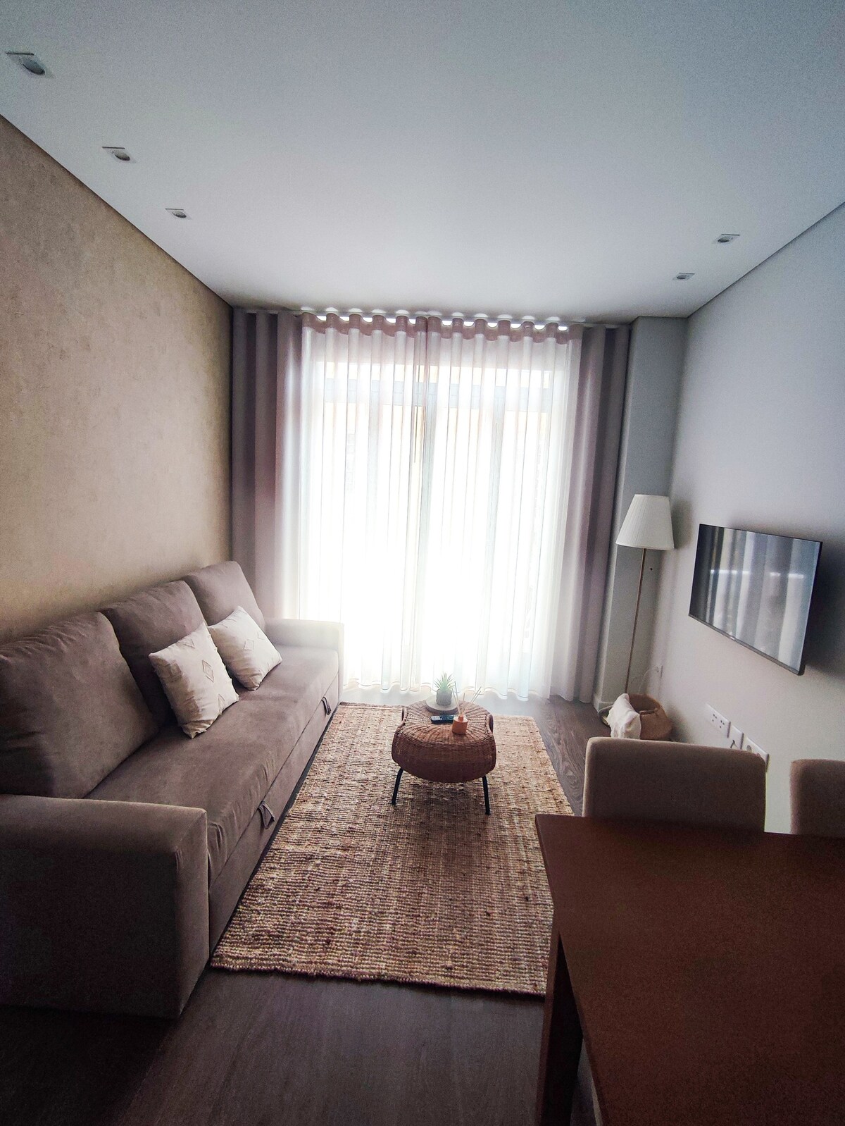 位于布拉加（ Braga ）的全新可爱舒适公寓