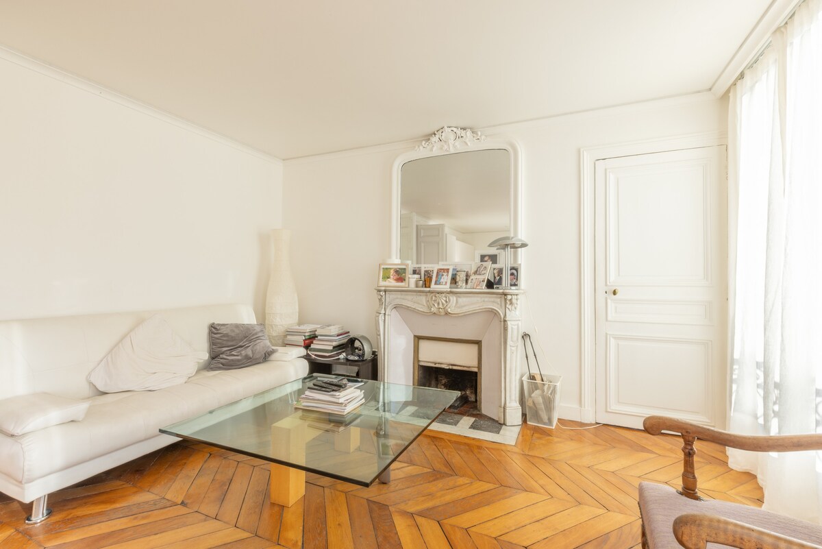 Beautiful flat 3 bdr near Galeries Lafayette Paris