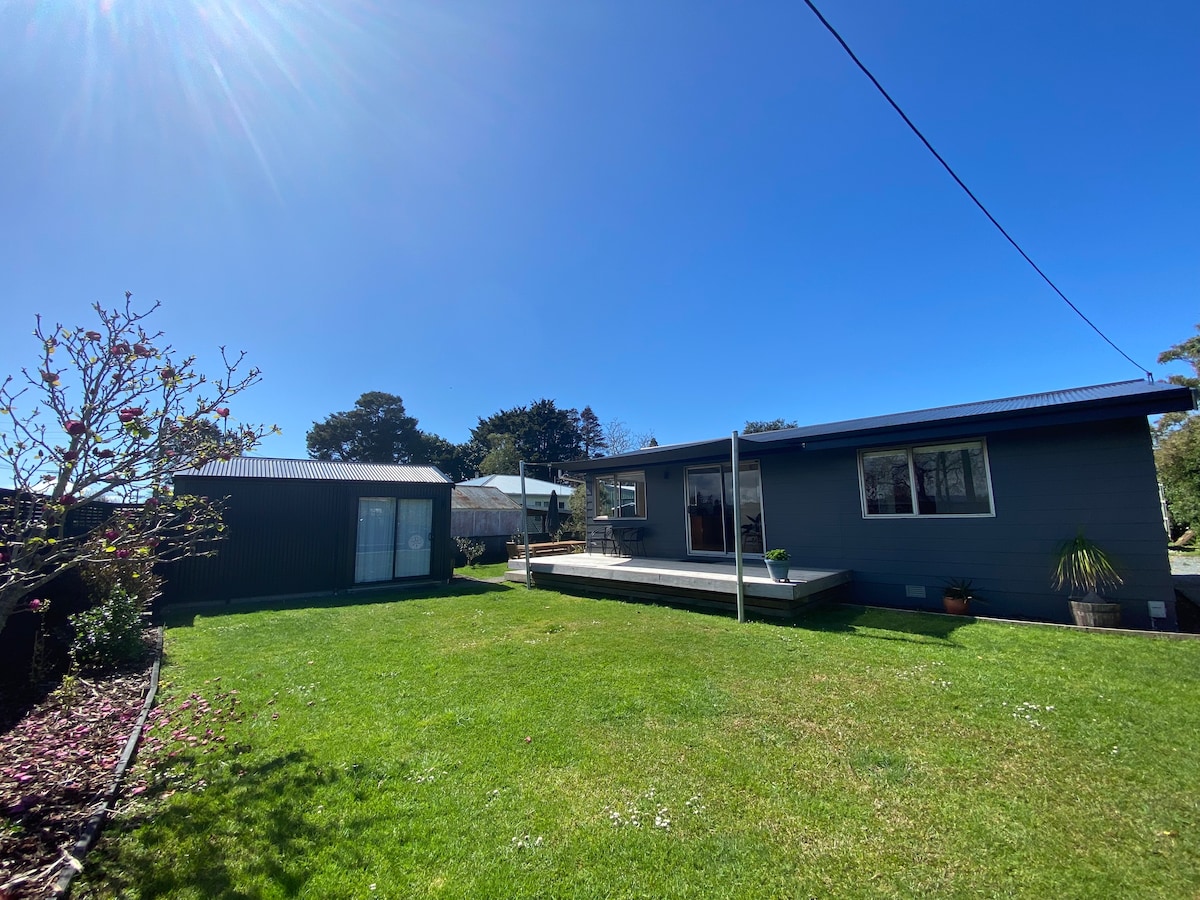 Central Waipu Cottage