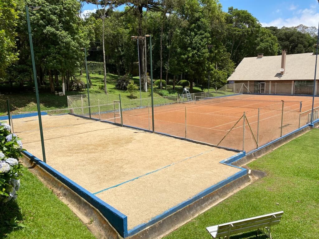 Chácara super moderna com piscina e salão de festa