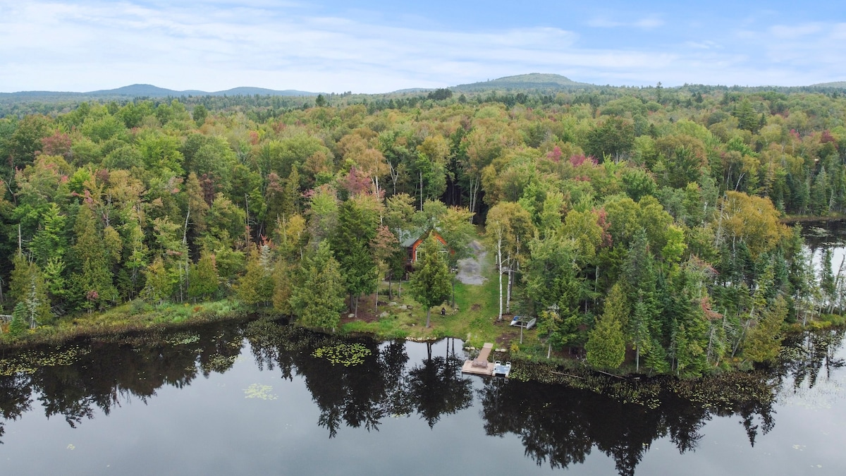 Private lakefront house on Lake Abanakee