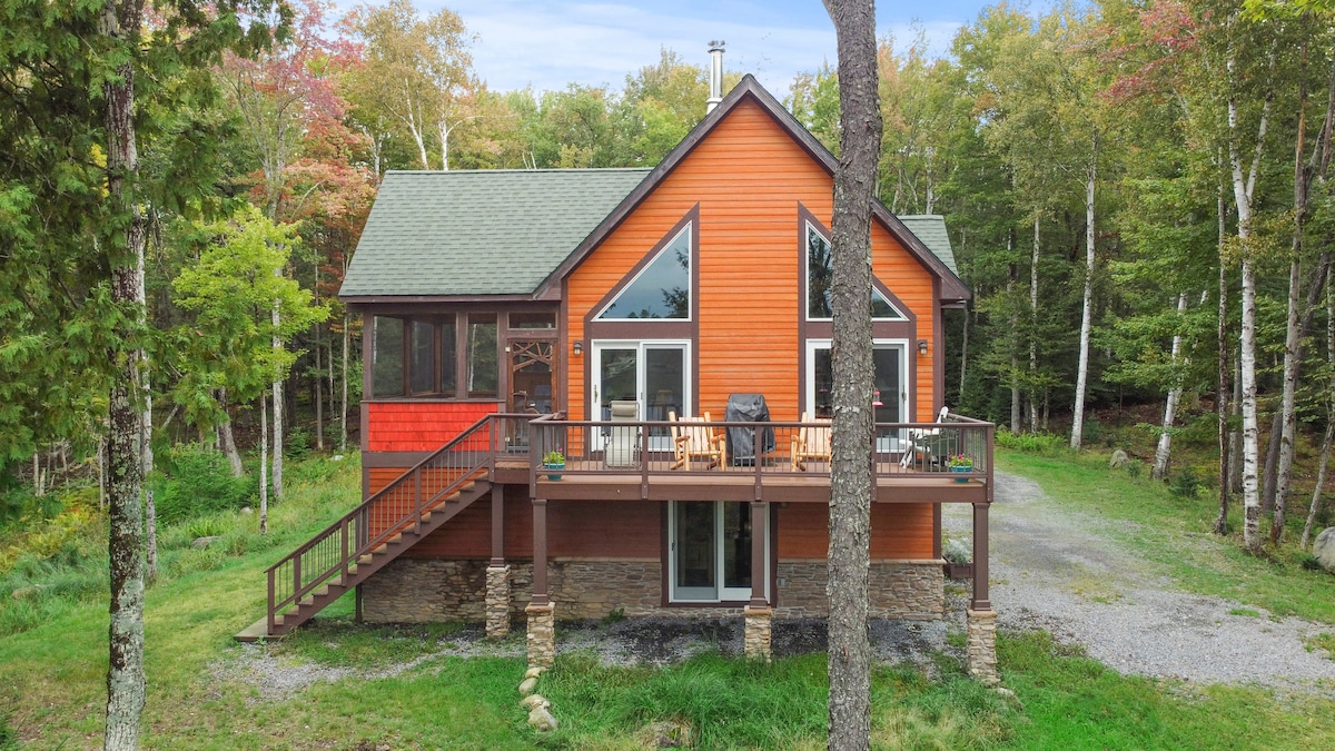 Private lakefront house on Lake Abanakee