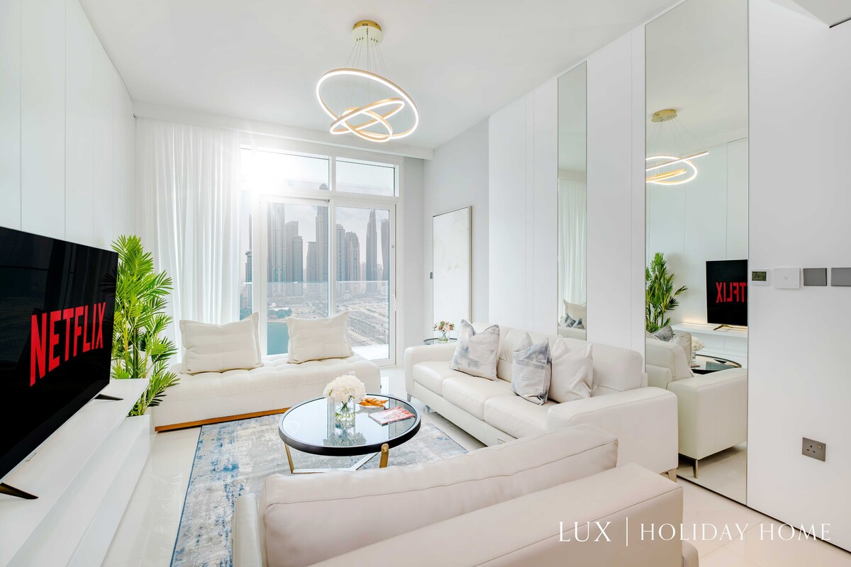 LUX | The Luxury Sunrise Beachfront Suite 2
