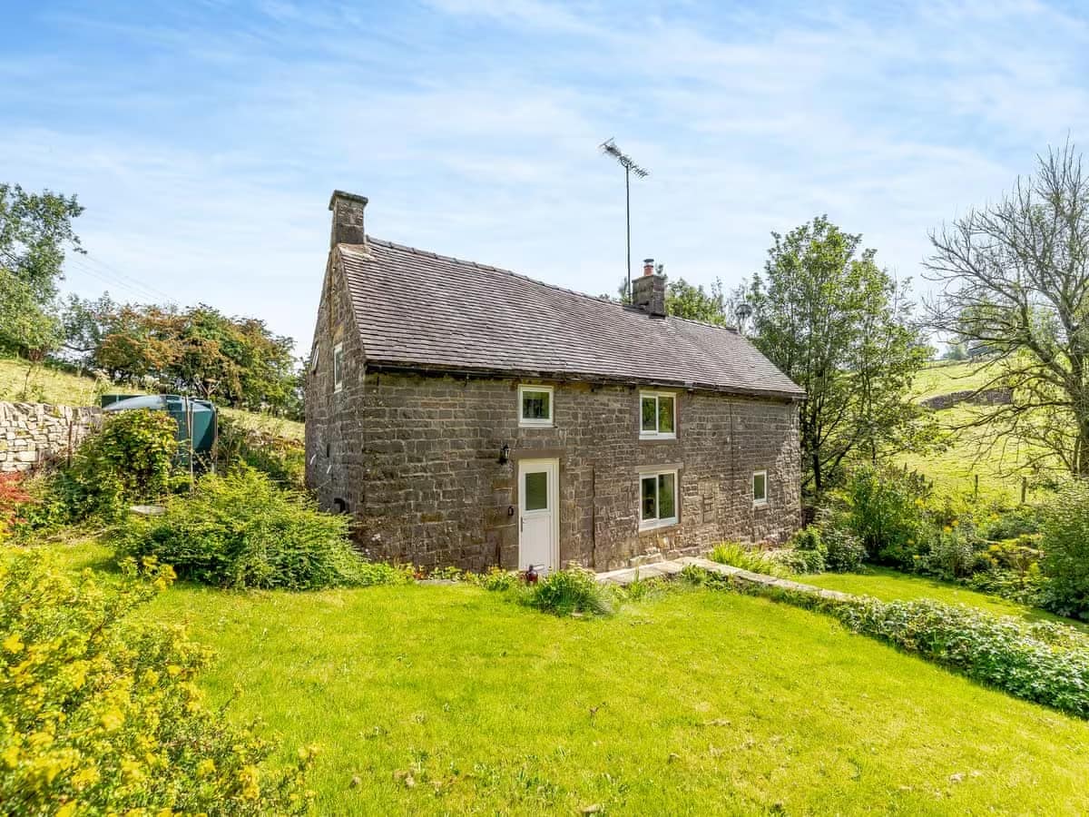 Idyllic Cottage, Butterton