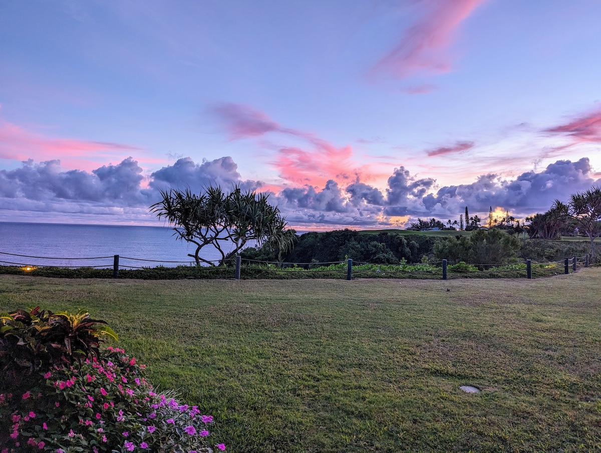 Ocean Bluff Retreat with Spectacular Views