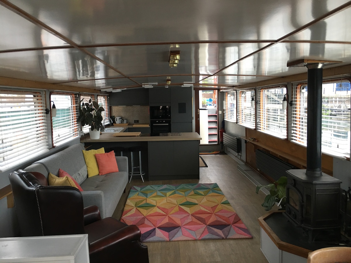 Come stay on our beautiful Dutch barge - sleeps 8!