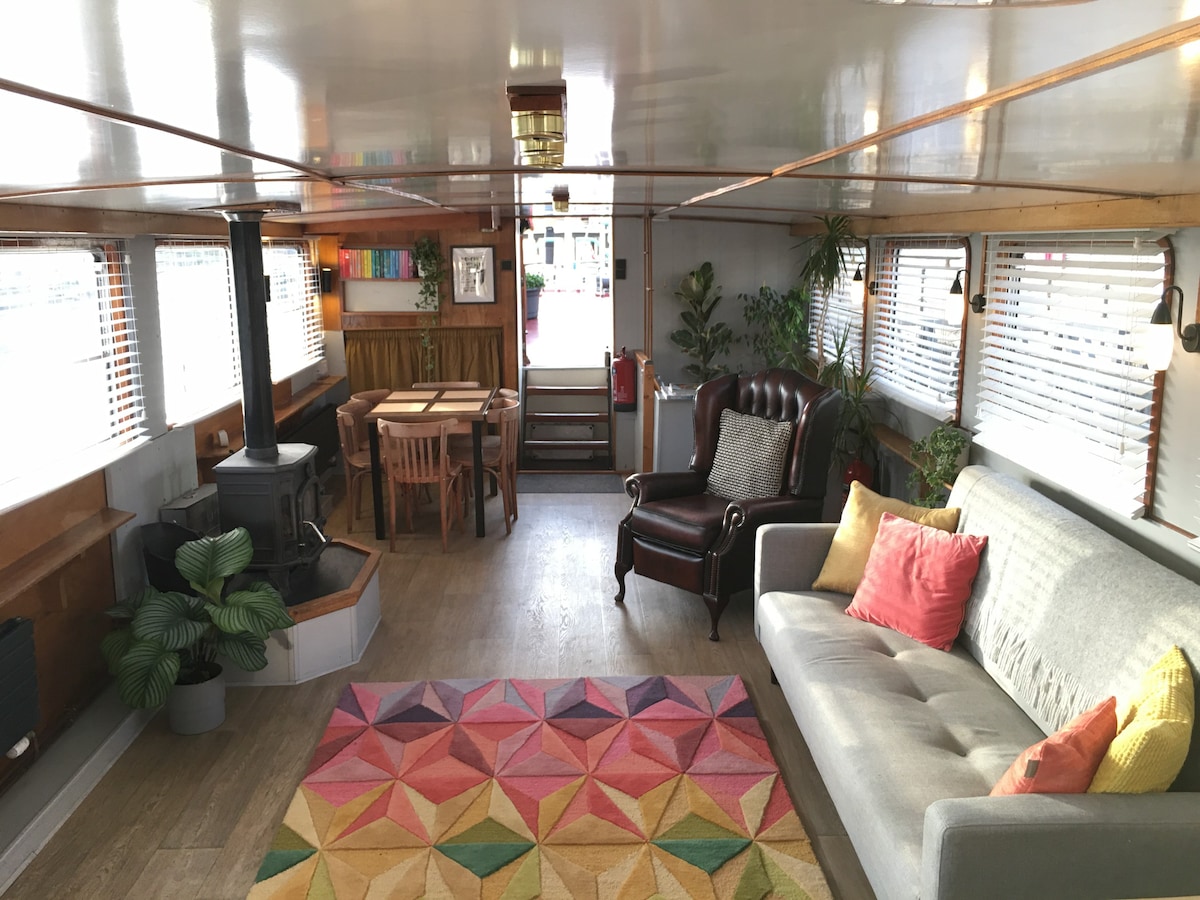 Come stay on our beautiful Dutch barge - sleeps 8!