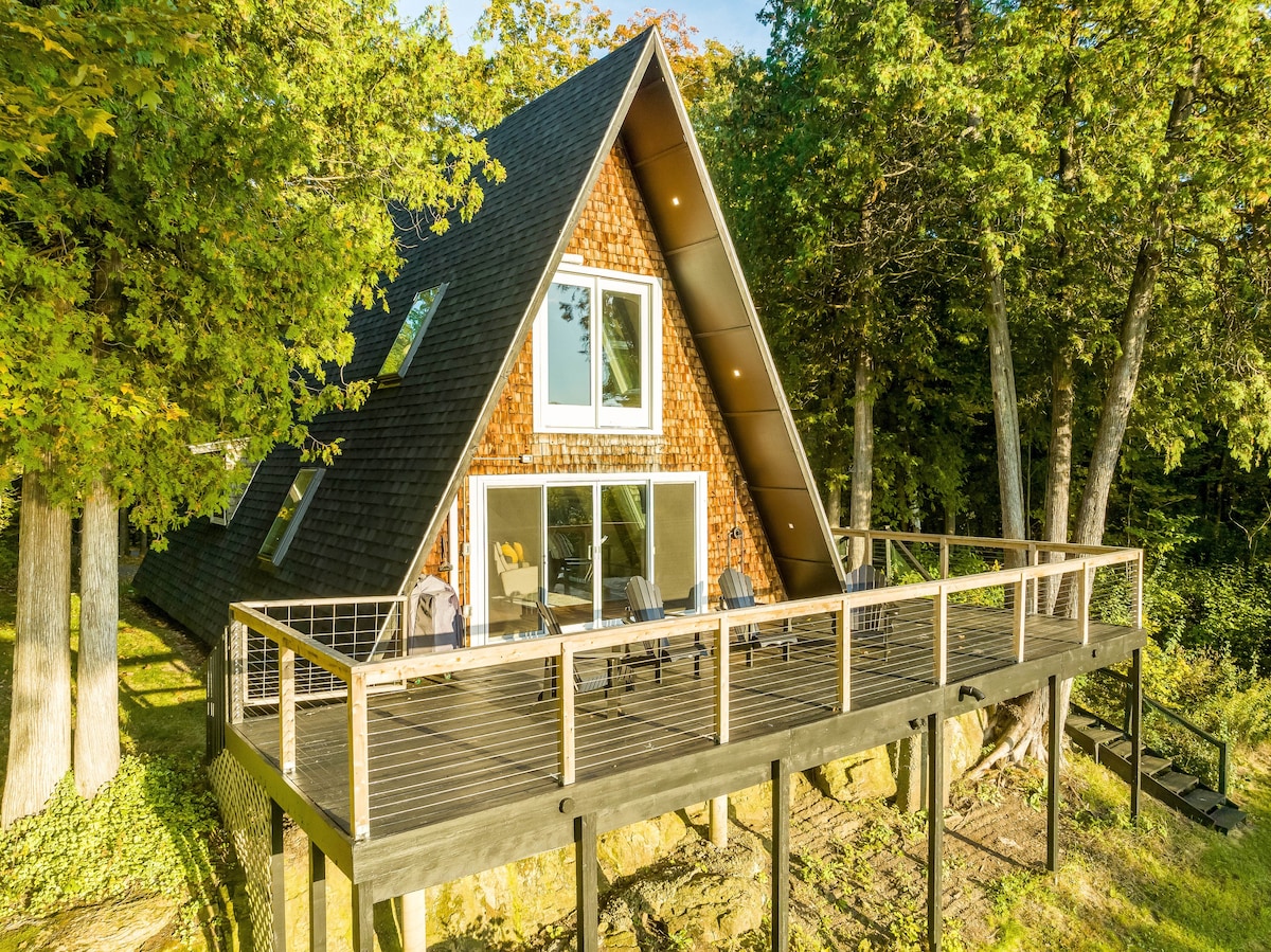 A-Frame with lake views! Close to Burlington!