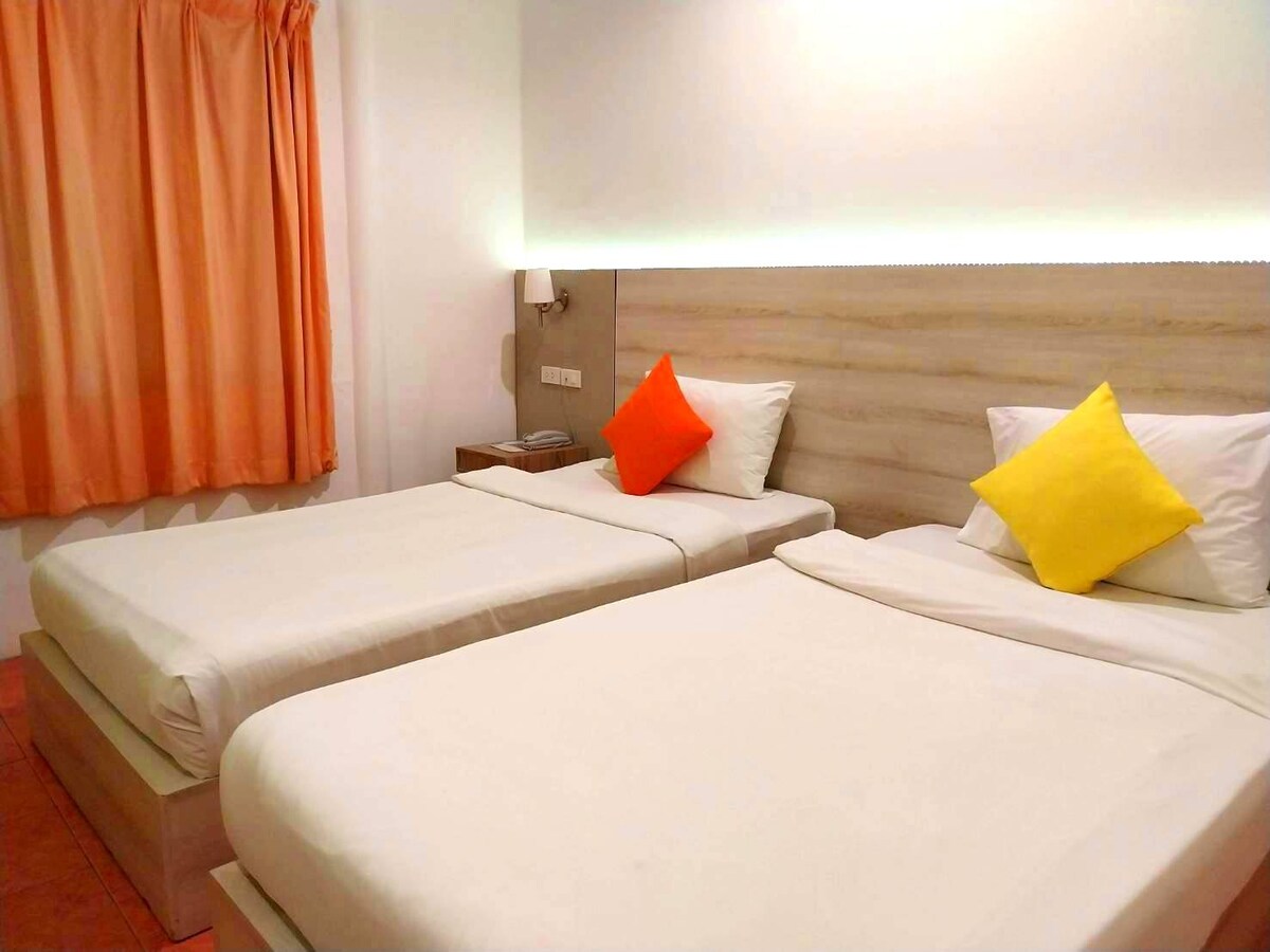 Room with free WIFI, private Balcony 16,000/Month