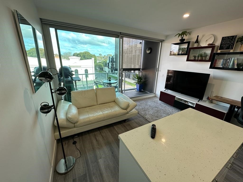 Glen Iris Gem - Malvern Village Apartment Complex