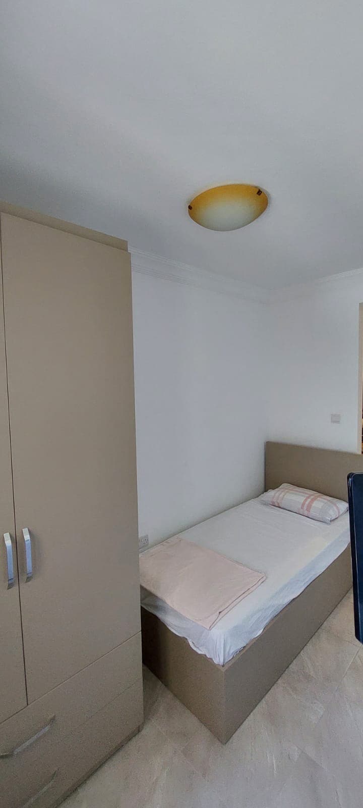 1 Single Bed Studio Flat