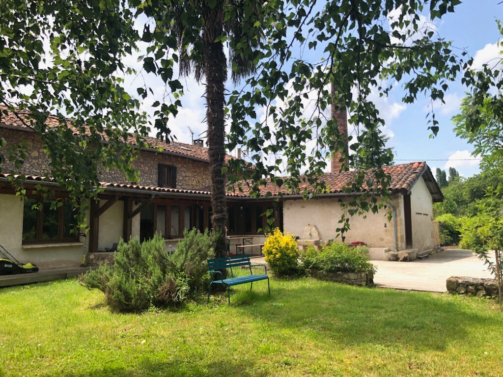 Maison de charme au pied des Pyrénées