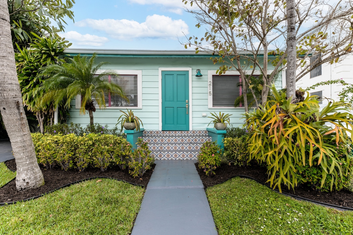 Historic 3br Home w/ Fenced Yard, Steps 2 Water