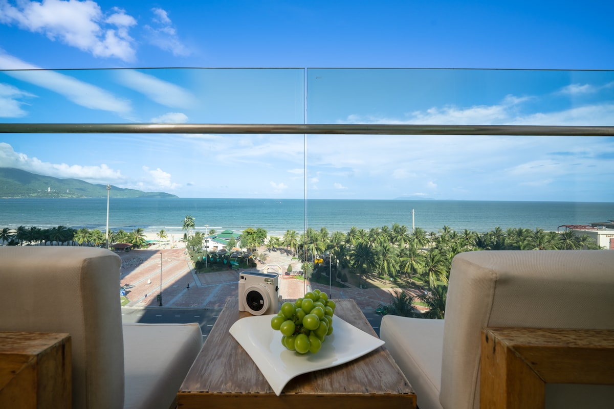 MyKhe Beach front/2BDR Sea View Apt/Infinity Pool