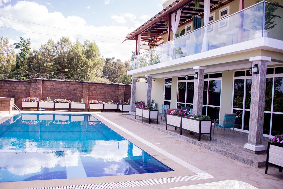 Lux Suites Eldoret Luxury别墅