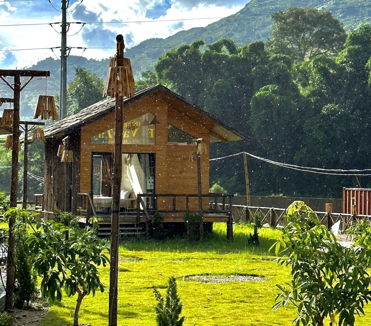 Deluxe bungalow with river view