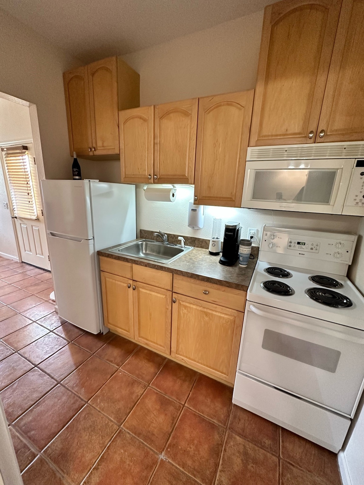 Dorado Oaks Equestrian Center Studio Apartment