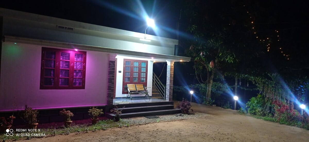 Amazing 3 bedroom homestay marayoor