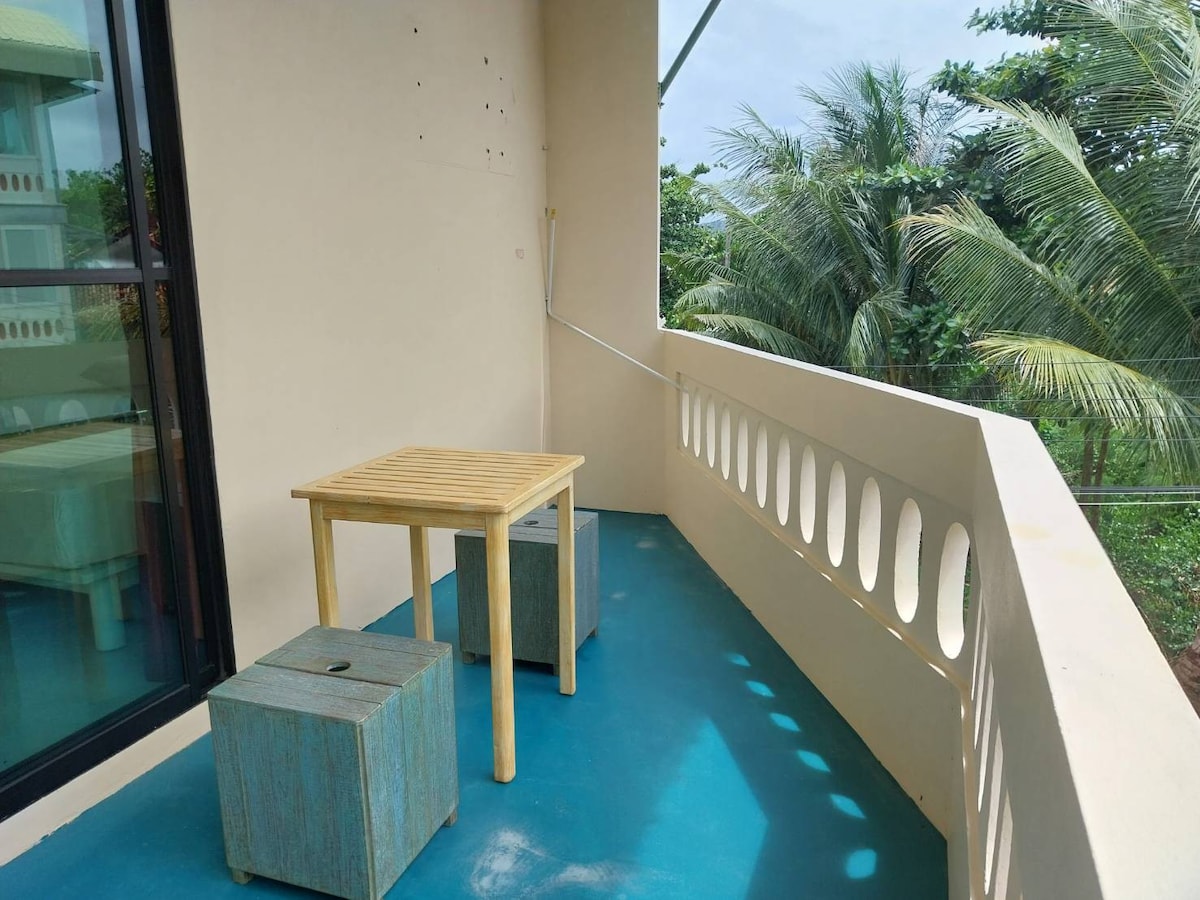 Room for Rent Private balcony 9,000 THB / Month