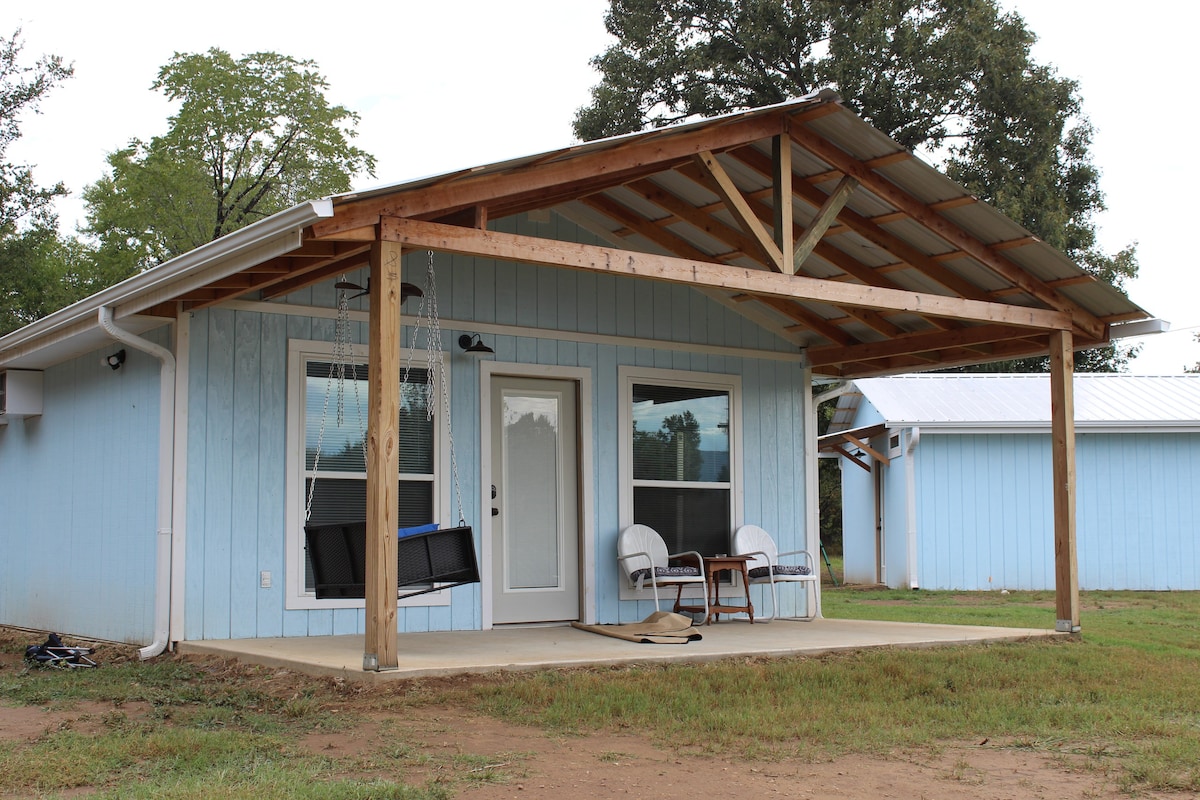 Uncle Joe's Creet Retreat - Click's Cabin