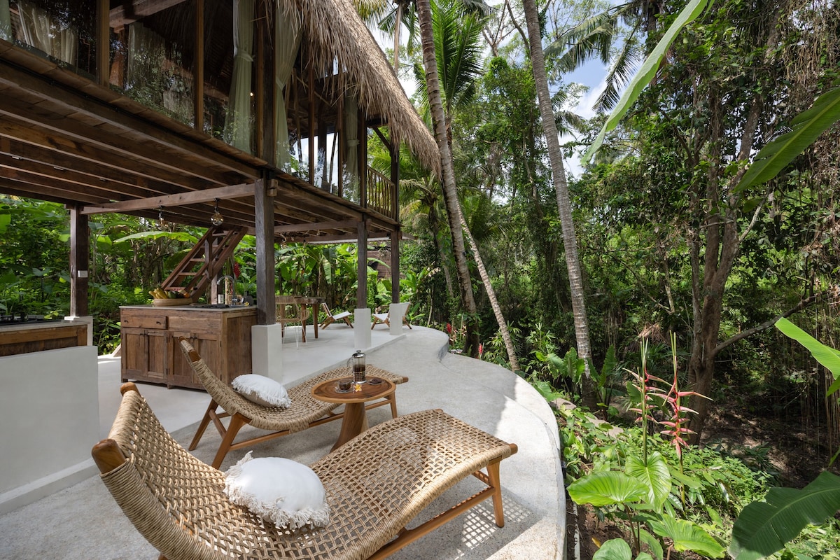 Bali Jungle Villa- Forest Haven