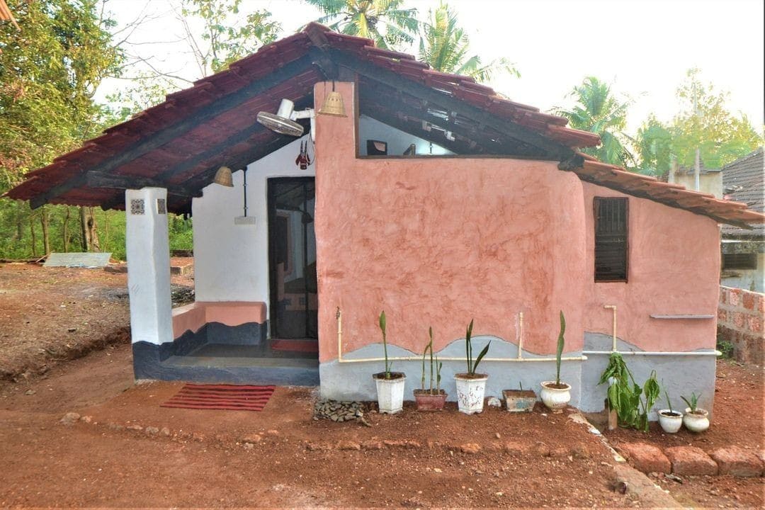 House of Mud Dauber, South Goa