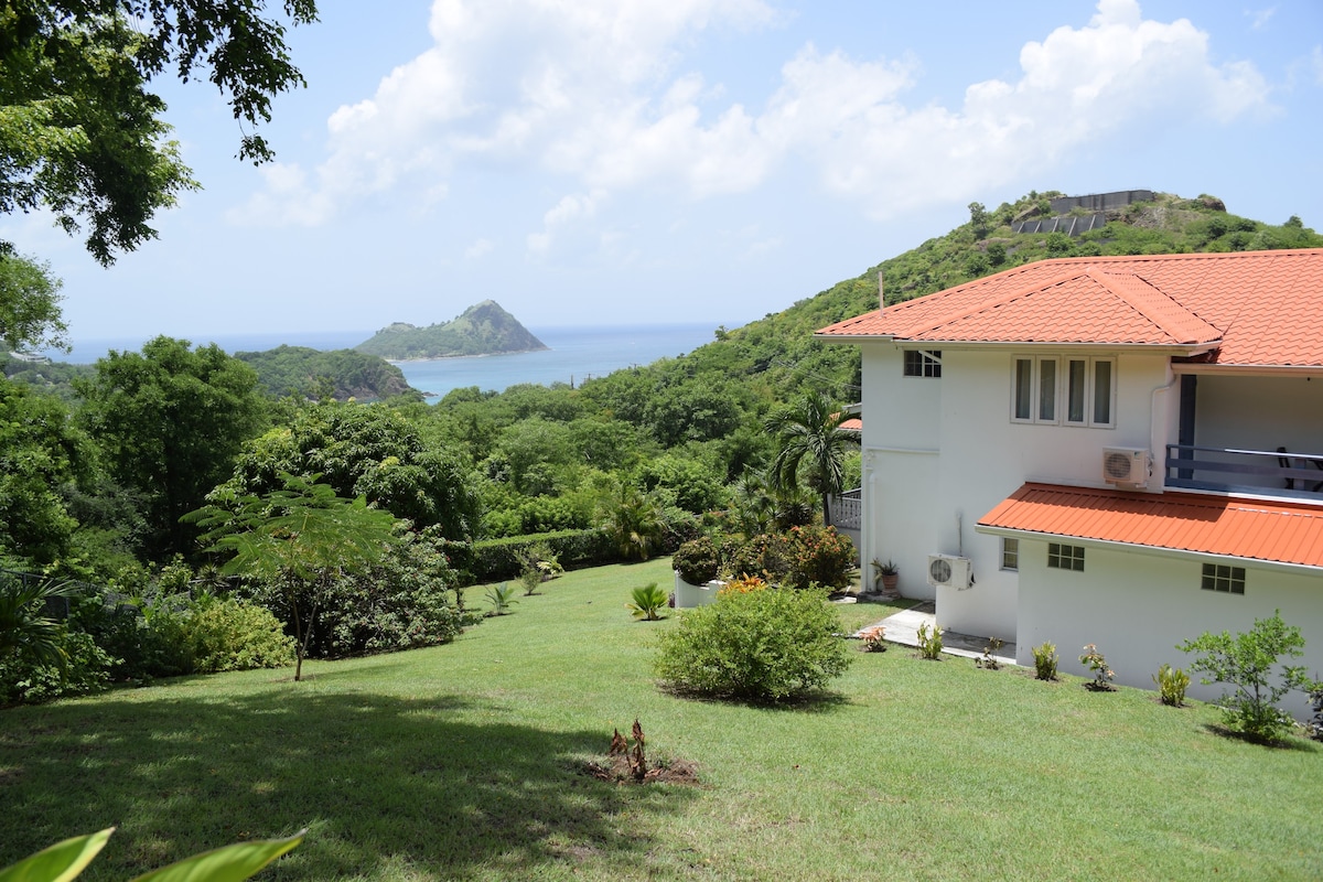 Cap Estate Villa Close to Beach