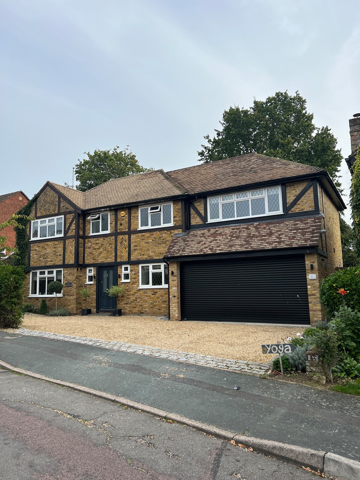 Beautiful Country Home - Yoga Studio & Cinema Room