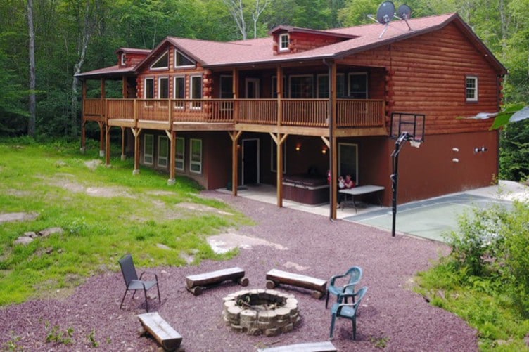 Lenape Lodge / Pocono Mountains