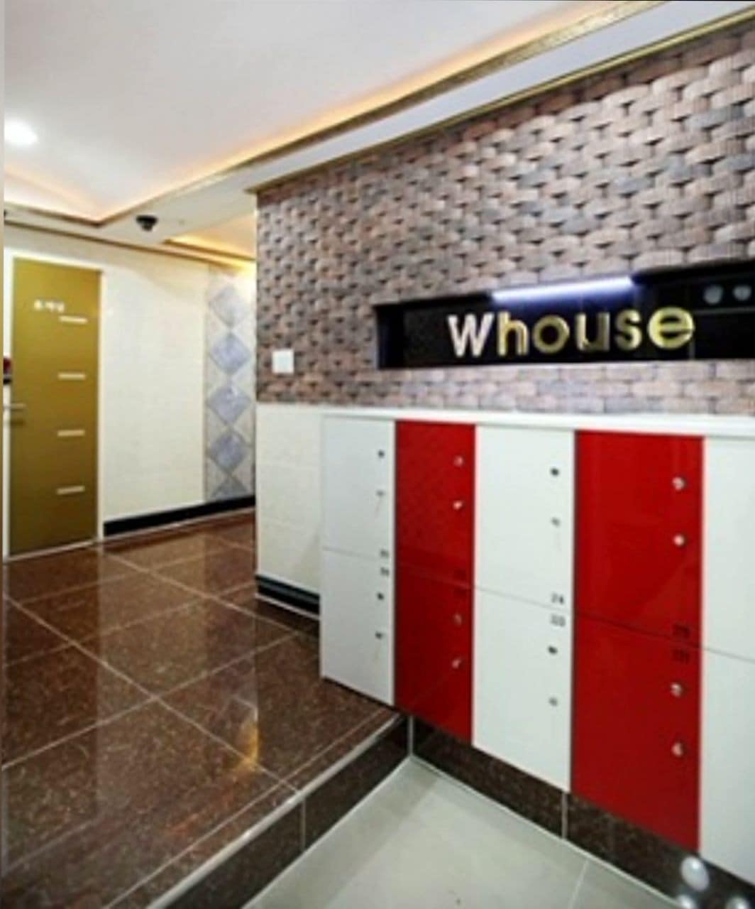 Hong Dae 13 개인룸 Personal Toilet