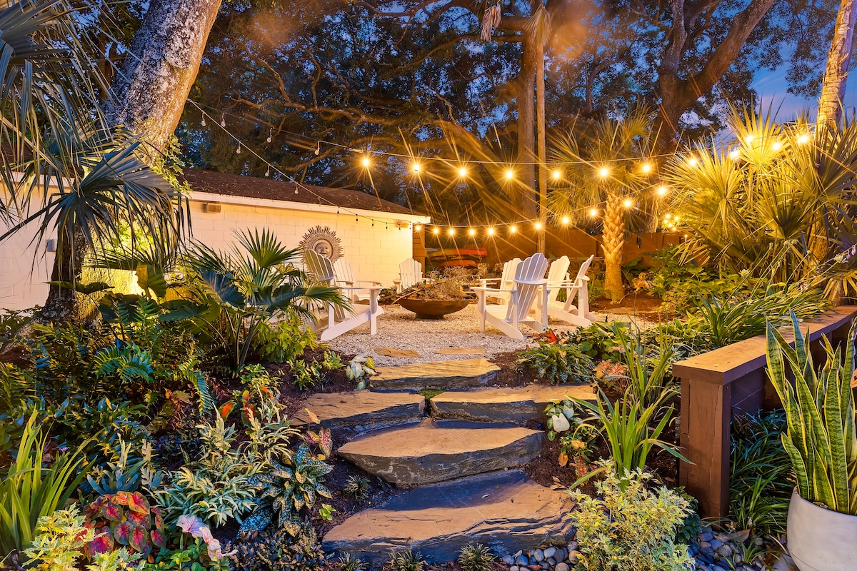 Beach House with Backyard Oasis