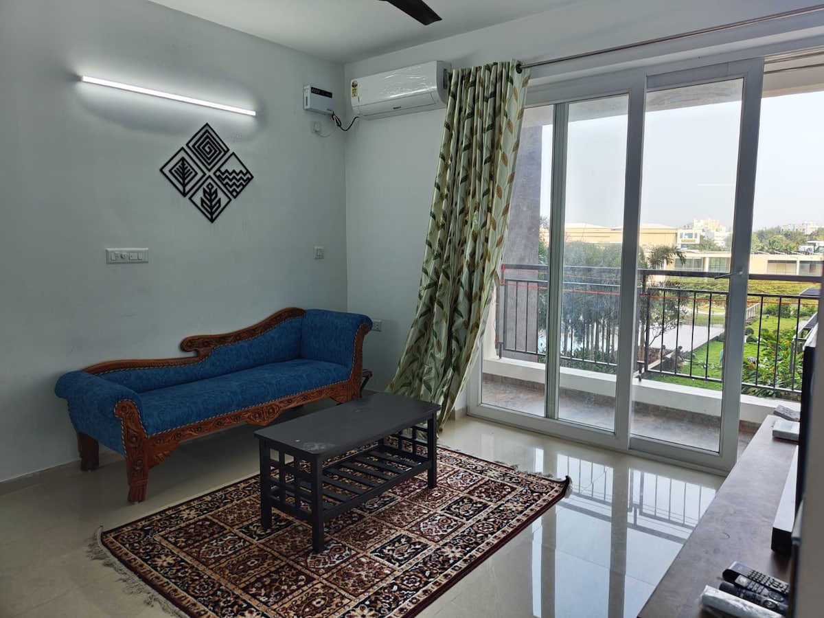 Condo Unit - Next to Mayajaal