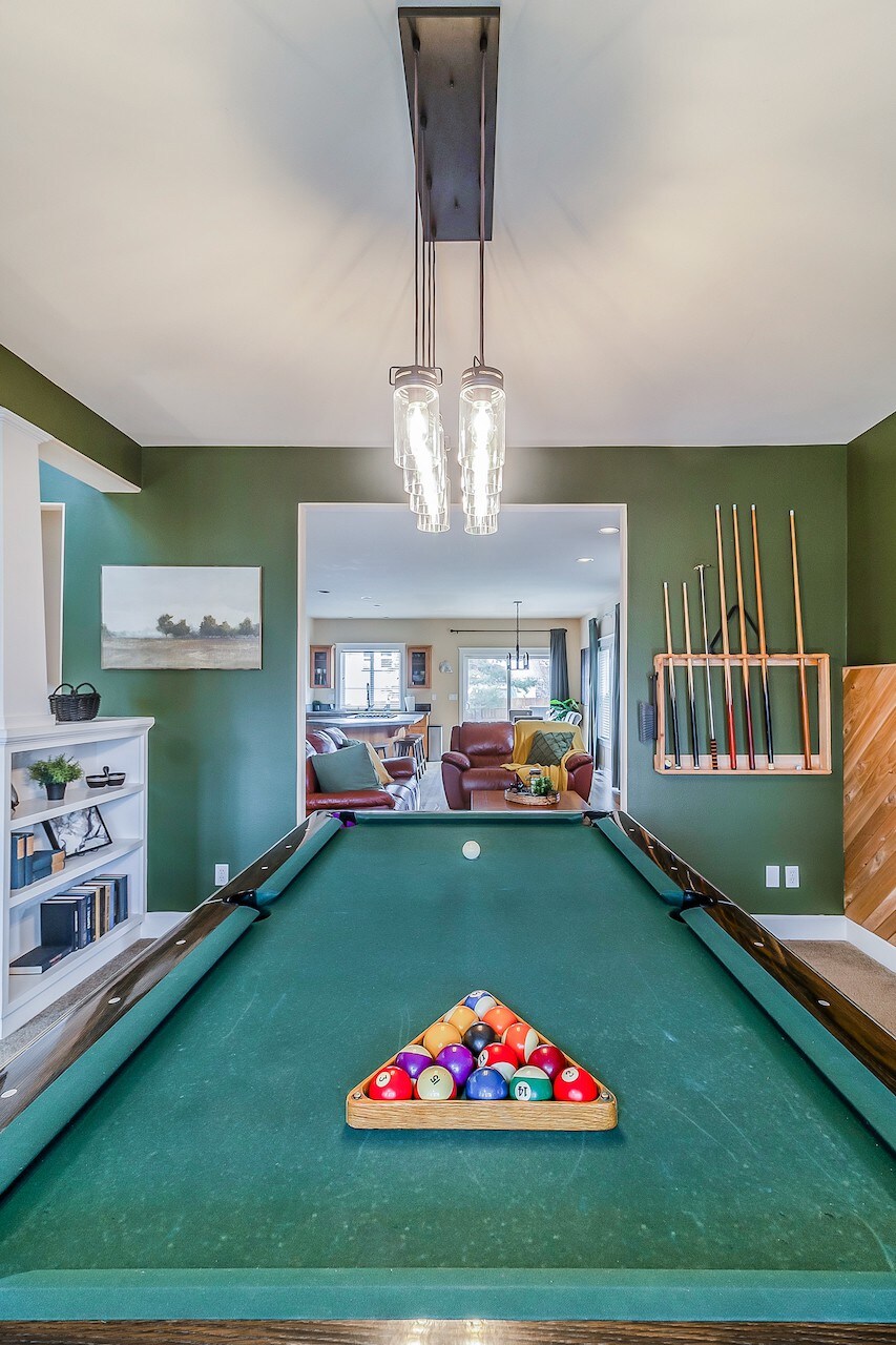 Gather! A Welcoming Home - King Beds - Pool Table!
