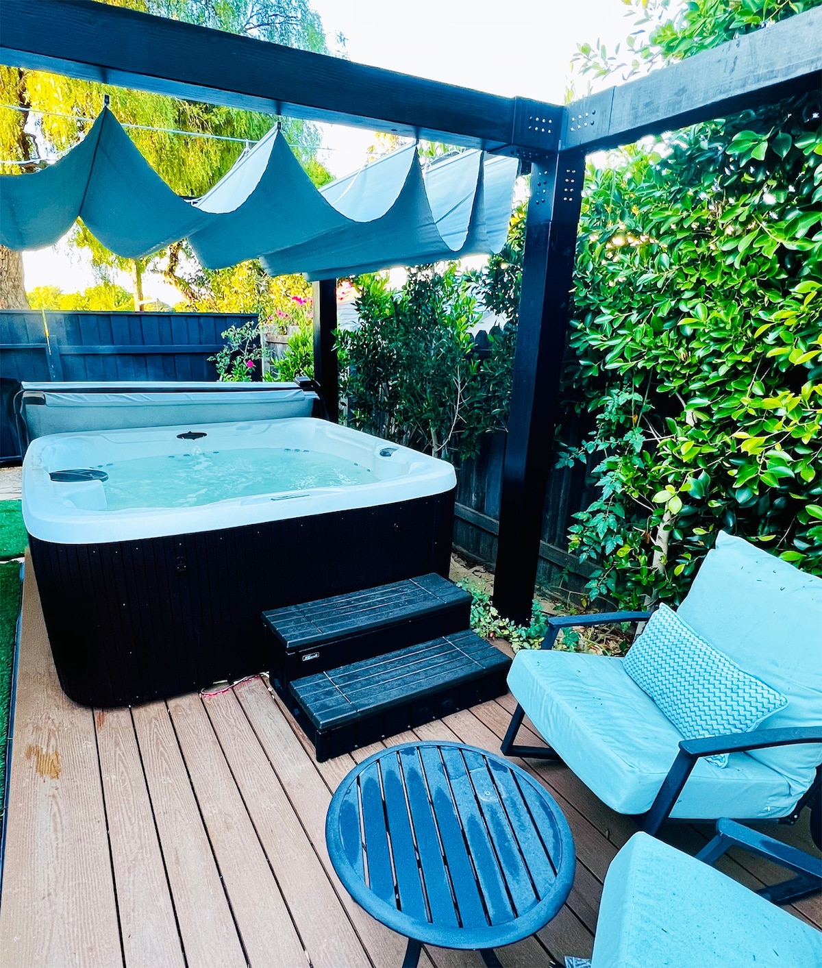 Pristine Family Oasis: Hot tub, Tree House nr UCSB