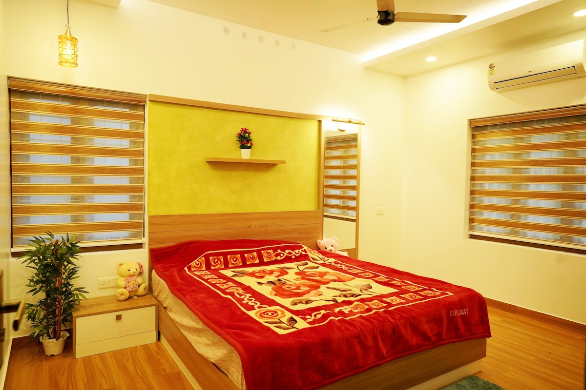 Luxury Homes-3 BHK Furnished- 10 mins from Airport