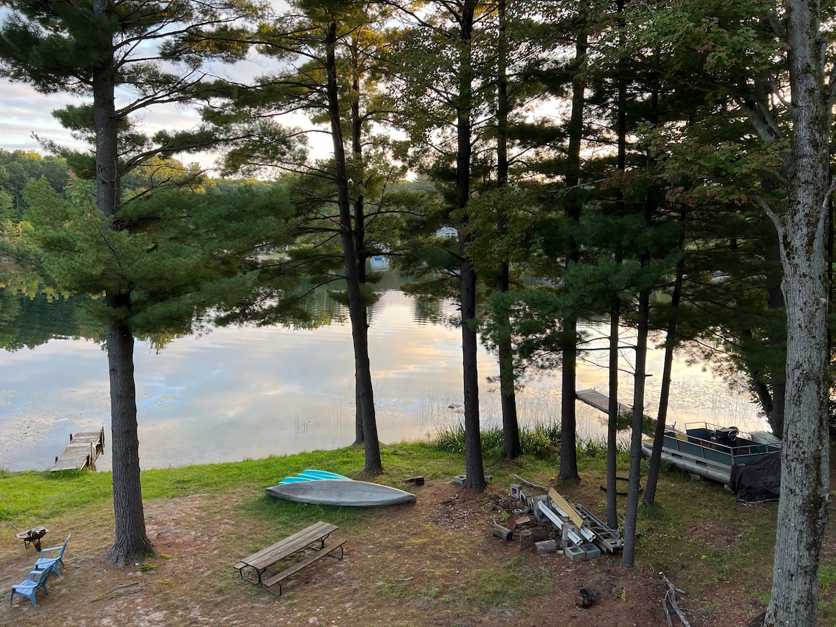 The Blue Canoe on Tacoma Lake