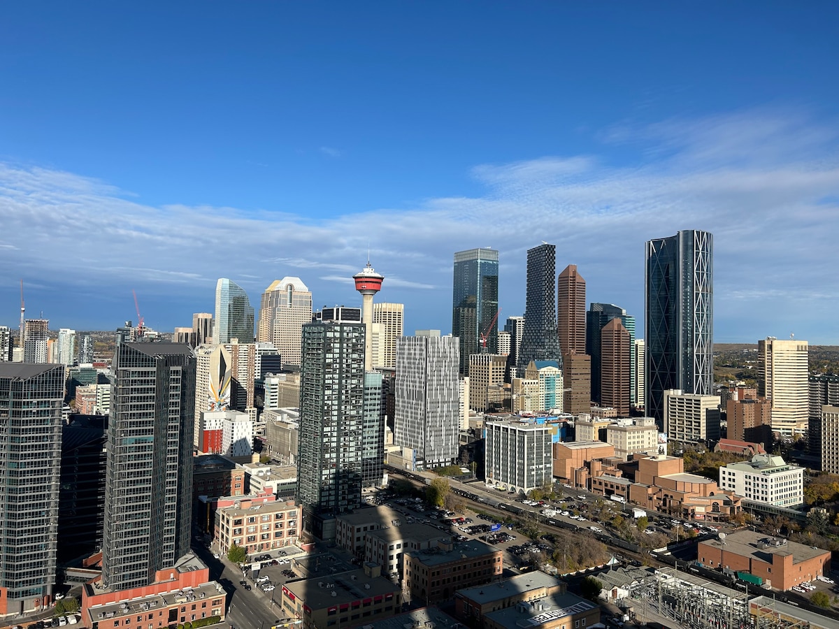 Skyline Condo Downtown Calgary